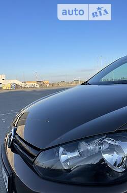 Универсал Volkswagen Golf 2012 в 