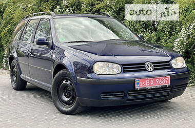 Универсал Volkswagen Golf 2000 в Луцке