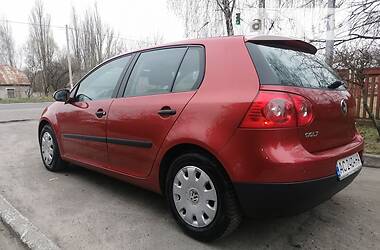 Хэтчбек Volkswagen Golf 2005 в Любомле