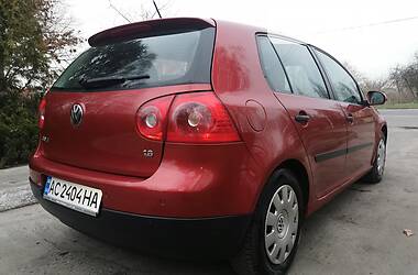 Хэтчбек Volkswagen Golf 2005 в Любомле