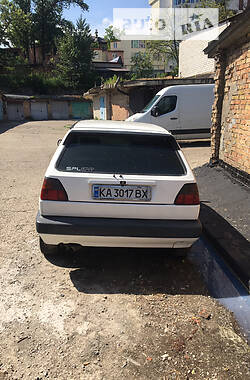 Хэтчбек Volkswagen Golf 1987 в Вышгороде