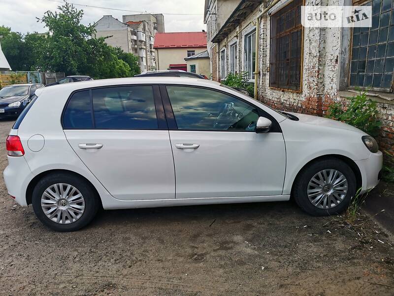 Хэтчбек Volkswagen Golf 2009 в Луцке фото 7 Хэтчбек Volkswagen Golf 2009 в Луцке