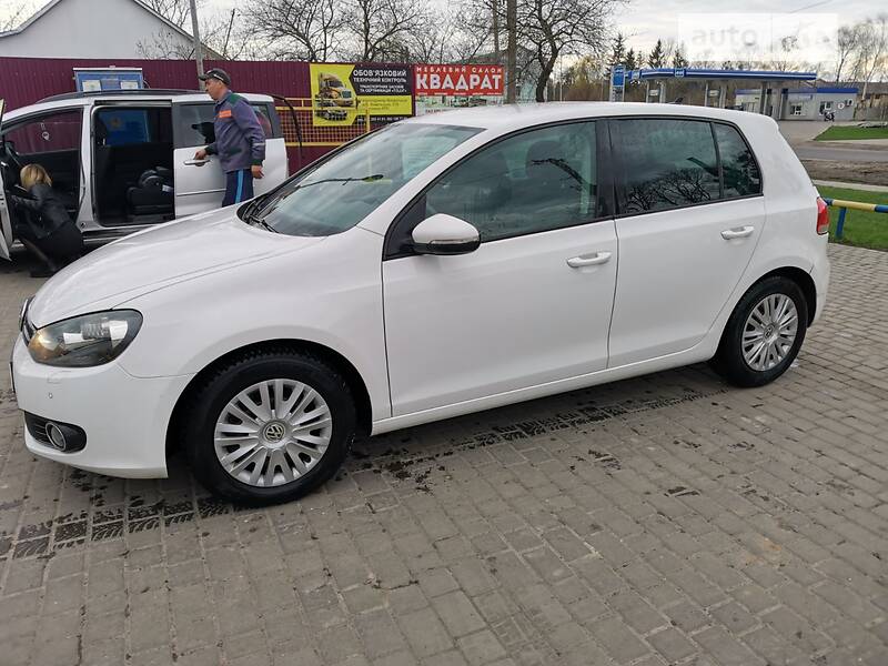 Хэтчбек Volkswagen Golf 2009 в Луцке фото 13 Хэтчбек Volkswagen Golf 2009 в Луцке