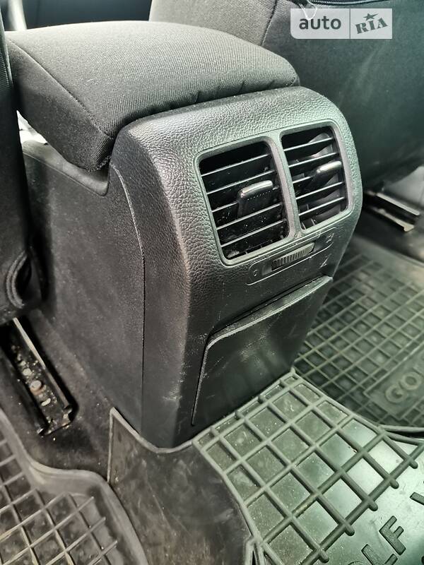 Хэтчбек Volkswagen Golf 2009 в Луцке фото 37 Хэтчбек Volkswagen Golf 2009 в Луцке