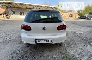 Купе Volkswagen Golf 2009 в 