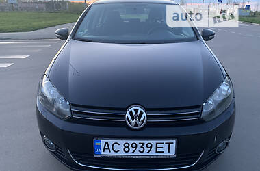 Хэтчбек Volkswagen Golf 2009 в Нововолынске