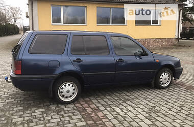 Універсал Volkswagen Golf 1994 в Самборі