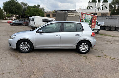 Хетчбек Volkswagen Golf 2010 в Кривому Розі