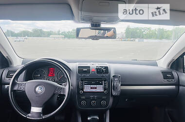 Универсал Volkswagen Golf 2009 в 