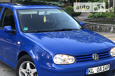 Хэтчбек Volkswagen Golf 2001 в Дрогобыче