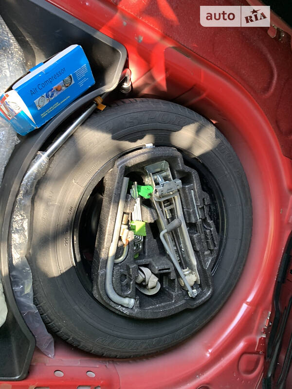 Универсал Volkswagen Golf 2004 в Житомире