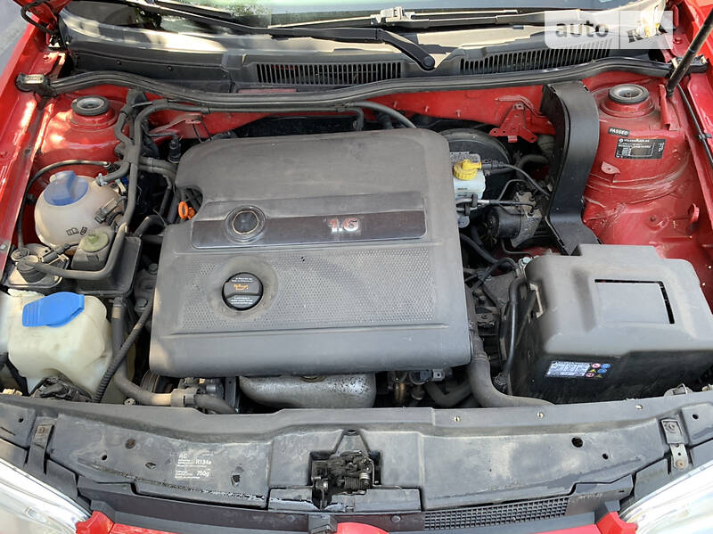 Универсал Volkswagen Golf 2004 в Житомире