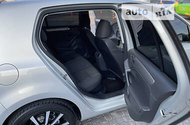 Хэтчбек Volkswagen Golf 2009 в 