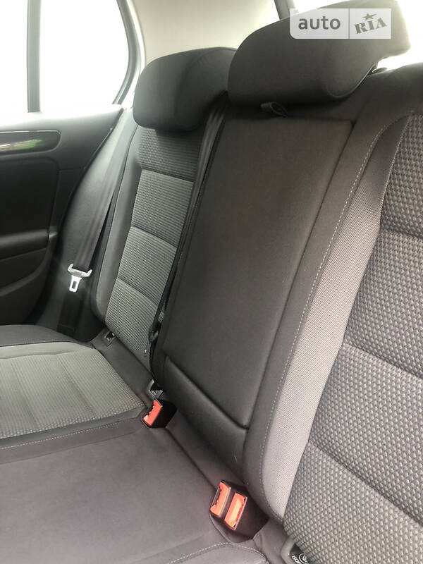 Хетчбек Volkswagen Golf 2008 в Хмельницькому