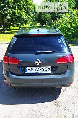 Универсал Volkswagen Golf 2014 в Глухове