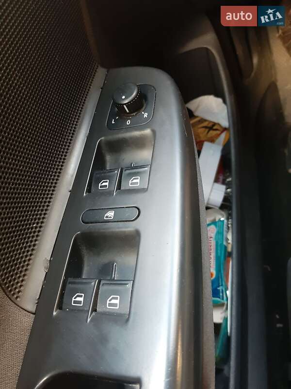 Універсал Volkswagen Golf 2008 в Києві