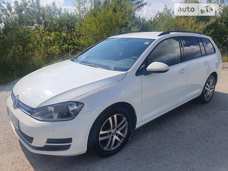Універсал Volkswagen Golf 2016 в 