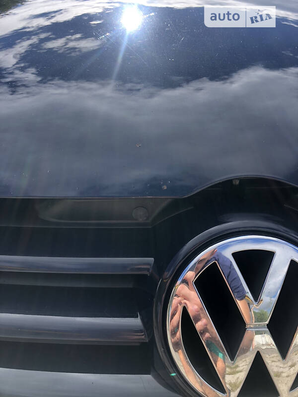 Хэтчбек Volkswagen Golf 2004 в Коломые