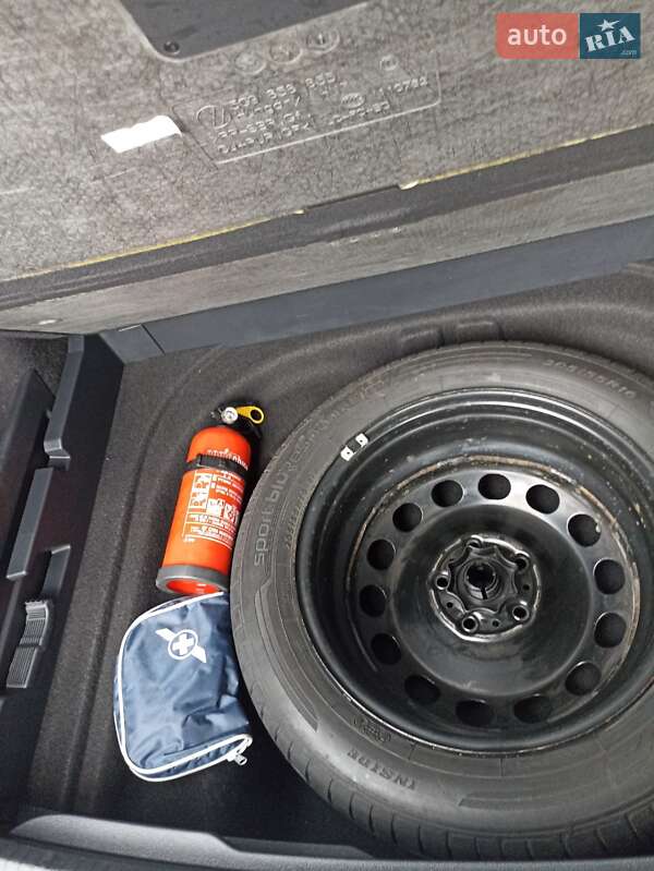 Универсал Volkswagen Golf 2016 в Знаменке