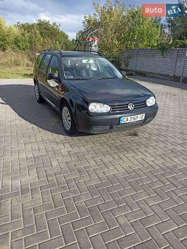 Универсал Volkswagen Golf 2001 в Черкассах