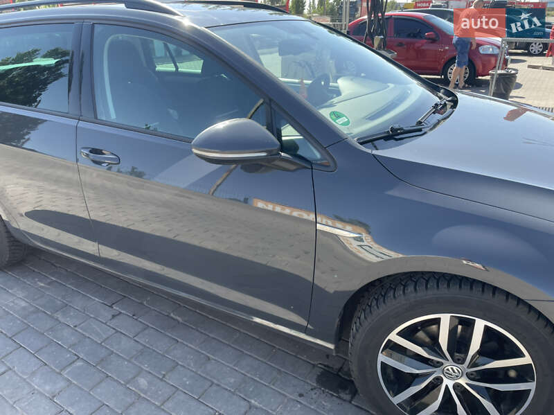Універсал Volkswagen Golf 2014 в Кривому Розі