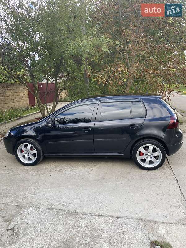 Хетчбек Volkswagen Golf 2008 в Миколаєві
