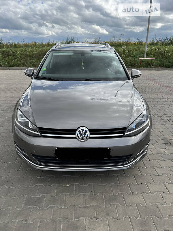 Универсал Volkswagen Golf 2014 в Луцке
