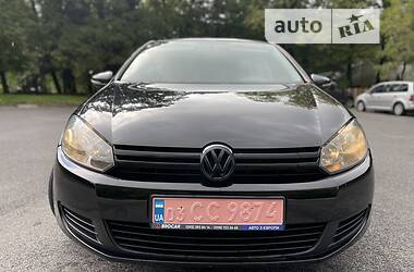 Хэтчбек Volkswagen Golf 2010 в Трускавце