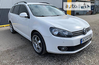 Универсал Volkswagen Golf 2010 в Луцке