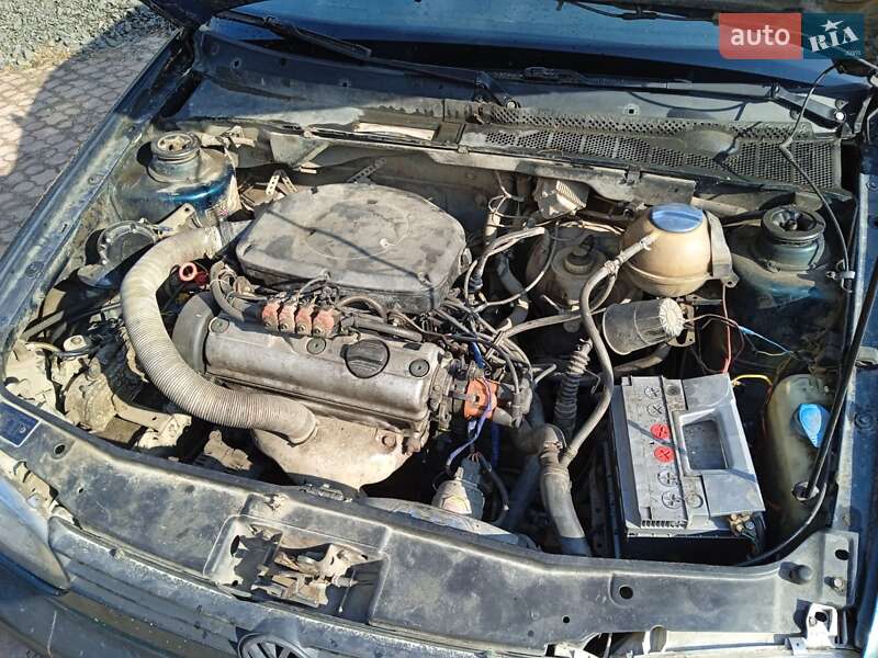 Хэтчбек Volkswagen Golf 1997 в Киверцах