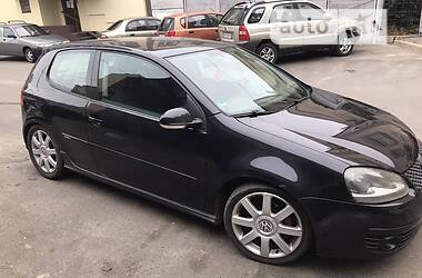 Купе Volkswagen Golf 2004 в Киеве