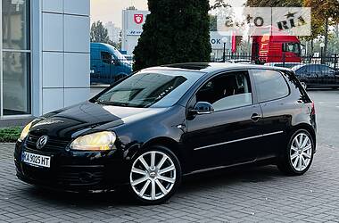 Хэтчбек Volkswagen Golf 2007 в 
