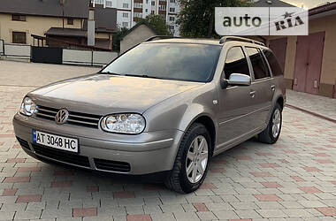 Универсал Volkswagen Golf 2003 в 