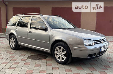 Универсал Volkswagen Golf 2003 в 