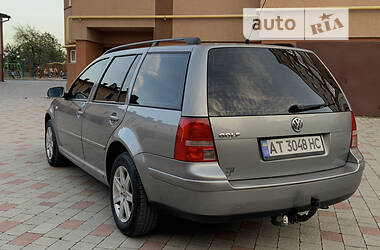 Универсал Volkswagen Golf 2003 в 