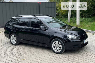 Універсал Volkswagen Golf 2013 в 