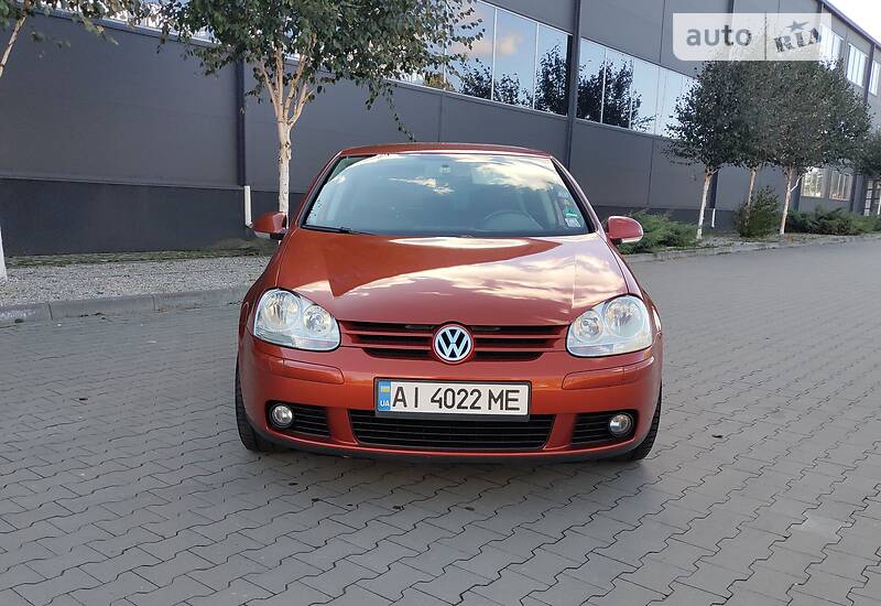 Хэтчбек Volkswagen Golf 2006 в Белой Церкви