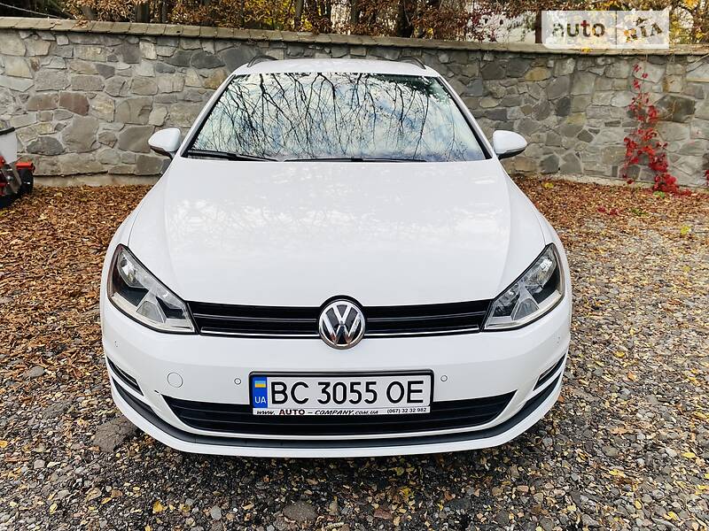 Універсал Volkswagen Golf 2017 в Львові