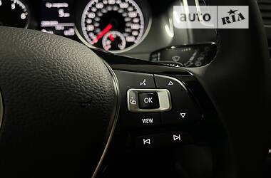 Хетчбек Volkswagen Golf 2020 в 