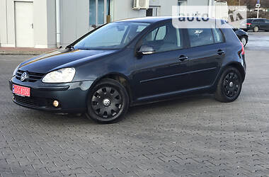 Хэтчбек Volkswagen Golf 2007 в Луцке