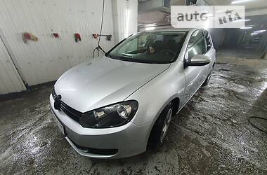 Хетчбек Volkswagen Golf 2013 в Києві