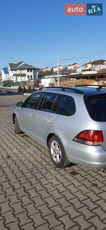 Универсал Volkswagen Golf 2012 в Хмельницком