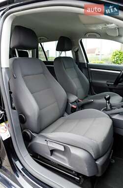 Універсал Volkswagen Golf 2009 в 