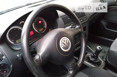 Универсал Volkswagen Golf 2003 в Ходорове