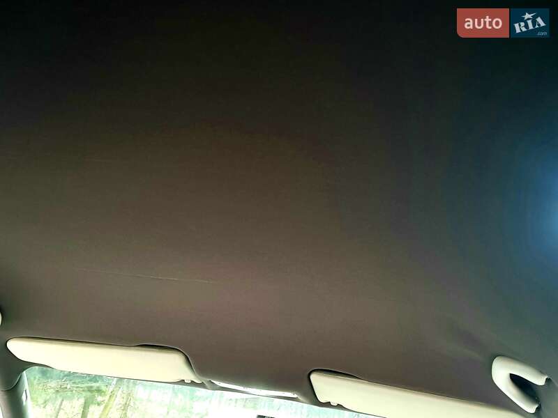 Хэтчбек Volkswagen Golf 2002 в Дрогобыче