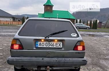 Хетчбек Volkswagen Golf 1988 в Виноградові