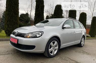 Универсал Volkswagen Golf 2013 в Калуше