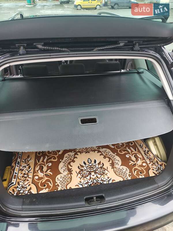 Универсал Volkswagen Golf 2011 в Каменец-Подольском