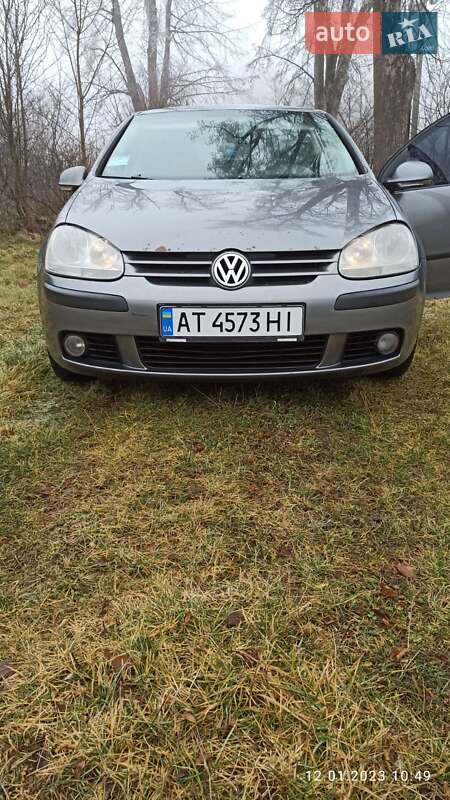 Volkswagen Golf 2005
