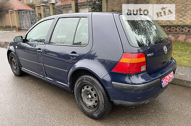 Хэтчбек Volkswagen Golf 1998 в Луцке